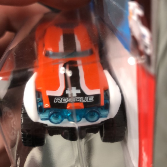 HW Hyper Rocker - Picture 3 of 8